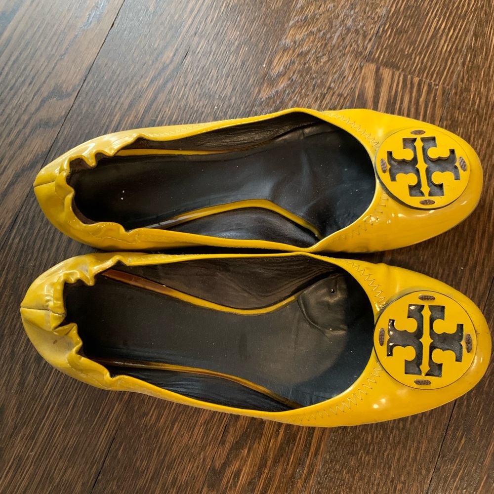 Tory Burch flats size 7